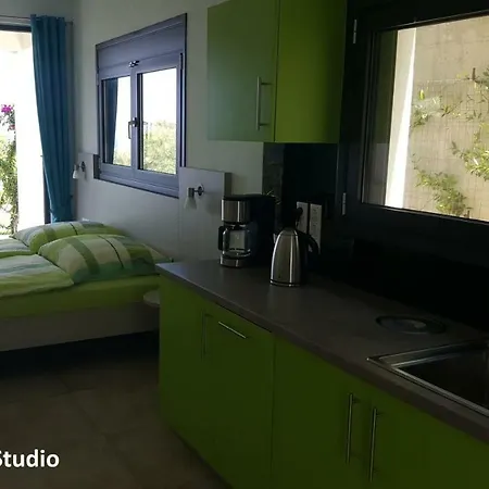 Olivia Apartment *